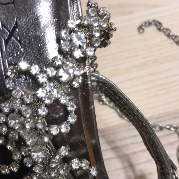 Fun sparkly heels - Picture 7 of 7